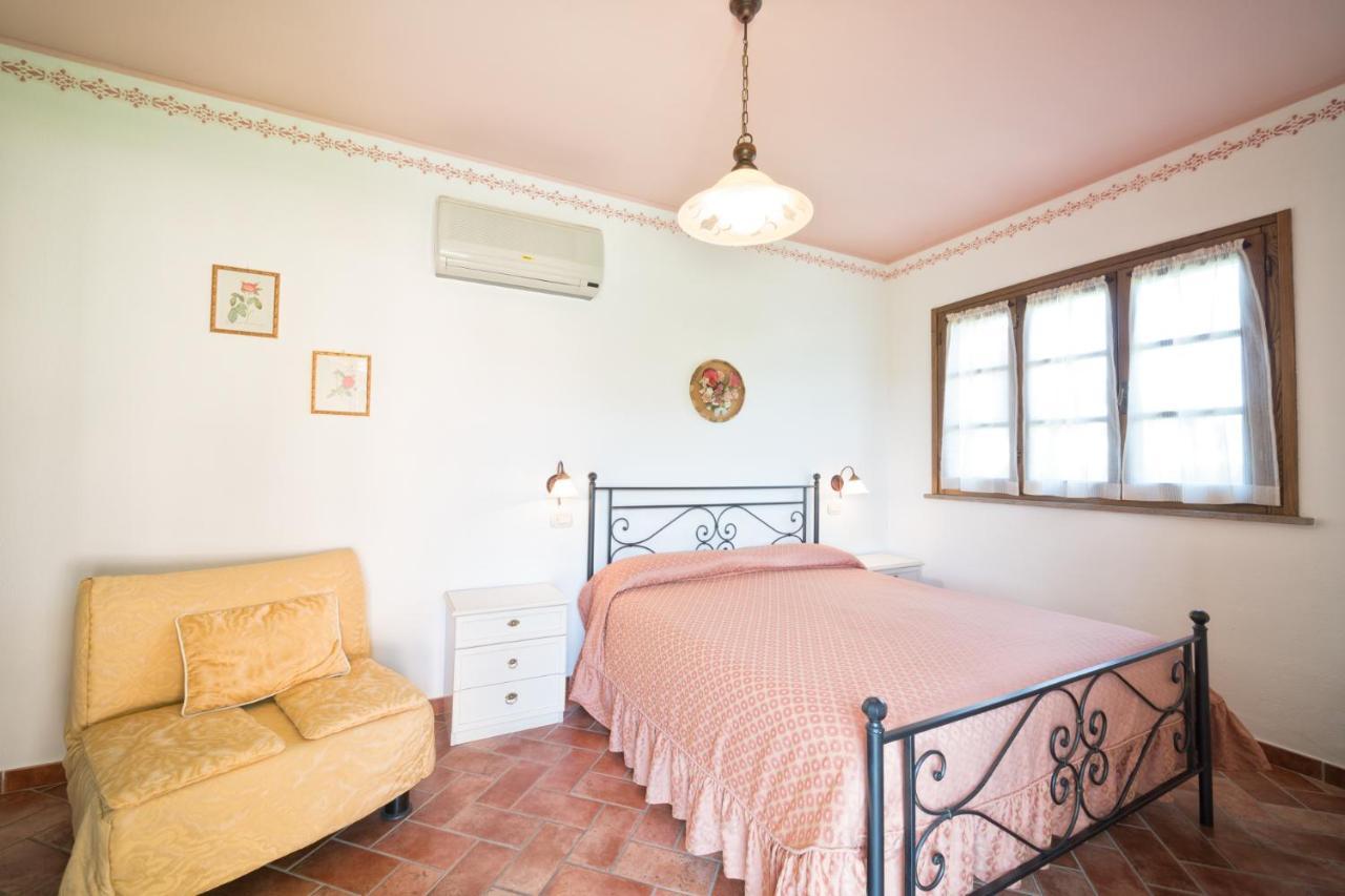 Agriturismo Lucerna Del Lago Prile Castiglione della Pescaia Bagian luar foto