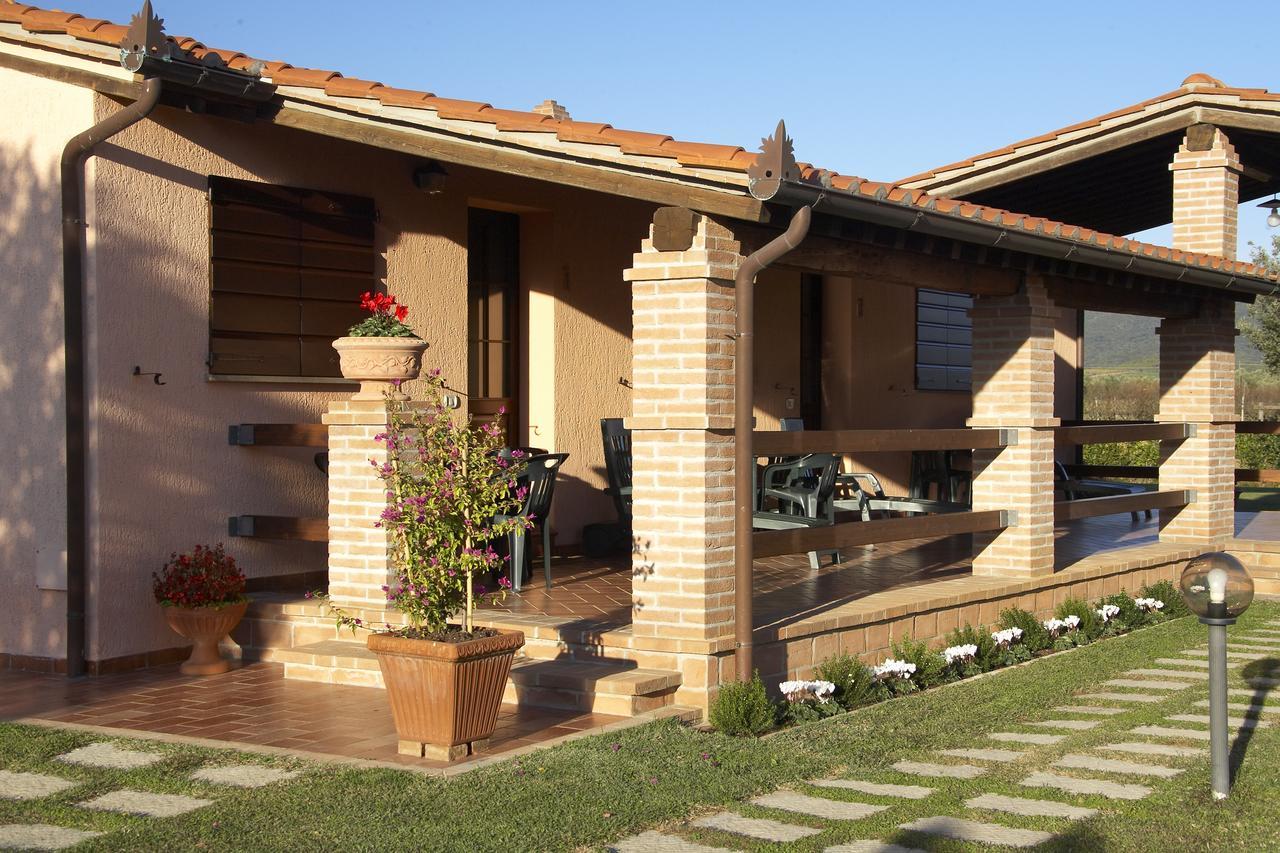 Agriturismo Lucerna Del Lago Prile Castiglione della Pescaia Bagian luar foto