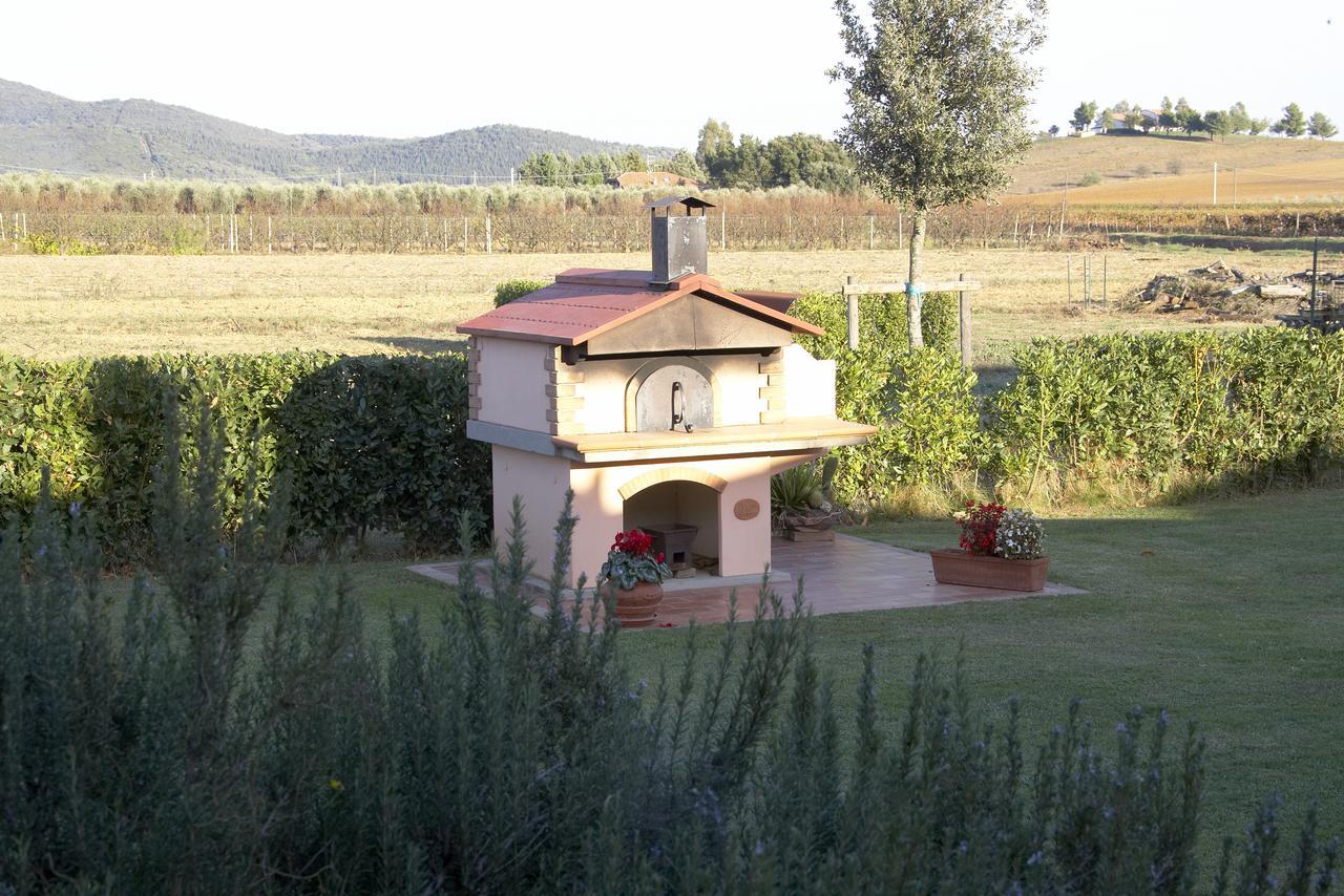 Agriturismo Lucerna Del Lago Prile Castiglione della Pescaia Bagian luar foto
